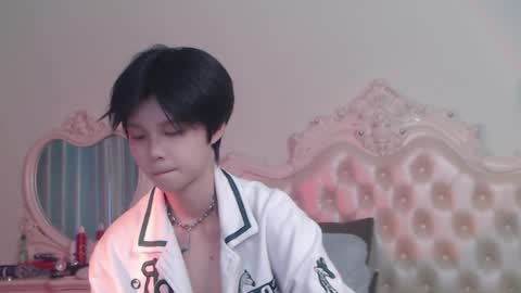 joycekay online show from May 15, 10:29 am