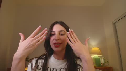 Snapshot of jsmine_ chatting on December 17, 6:20 pm Jsmine and sometimes Beaulooks online show from December 17, 6:20 pm