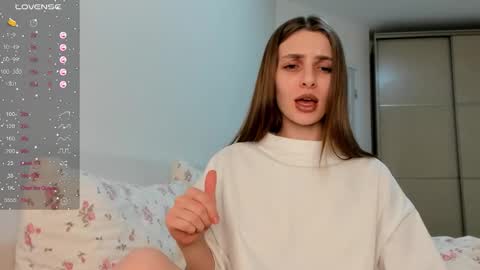 Julia and Julia online show from January 14, 8:25 pm