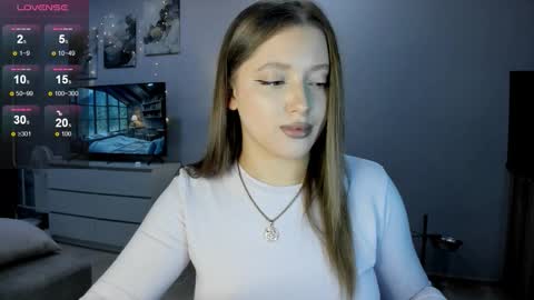 Julia and Julia online show from October 15, 7:38 pm