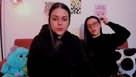 juanitaaa_ online show from June 12, 5:59 am