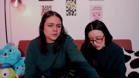 juanitaaa_ online show from May 4, 1:31 am