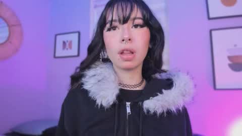 judeline online show from March 28, 8:19 pm