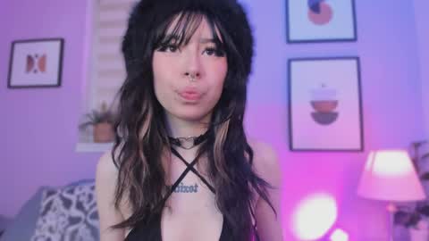 judeline online show from March 30, 10:31 pm