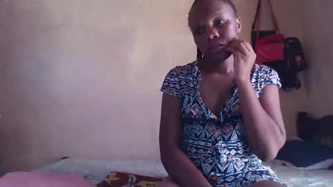 juice_petite3 online show from February 22, 10:07 am