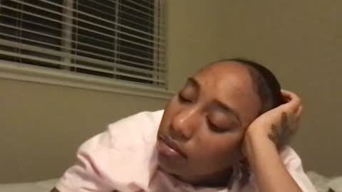 juicijazzi online show from November 6, 7:25 am