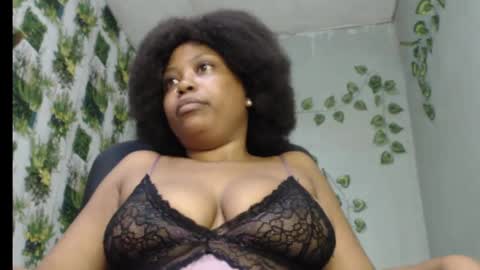 Snapshot of juicy_gold22 chatting on February 13, 11:28 am Mariagold online show from February 13, 11:28 am