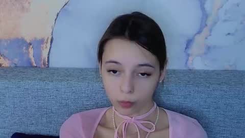 leyla online show from October 23, 7:36 am