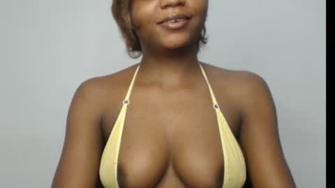 Wet Baddie online show from November 9, 6:37 pm