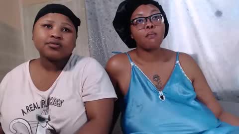 juicyfatboobsx online show from September 15, 11:07 am