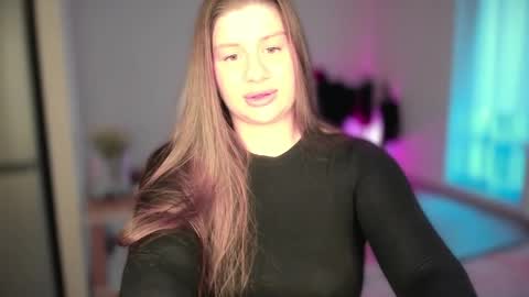 Elena online show from April 30, 4:01 pm