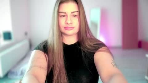 Elena online show from May 17, 3:44 pm