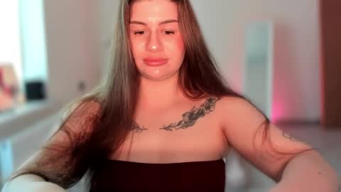 Elena online show from May 19, 3:30 pm