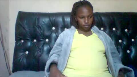 juicyicequeen online show from March 26, 3:30 am