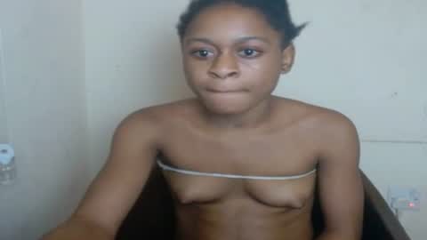 juicynwetx online show from March 5, 9:28 pm