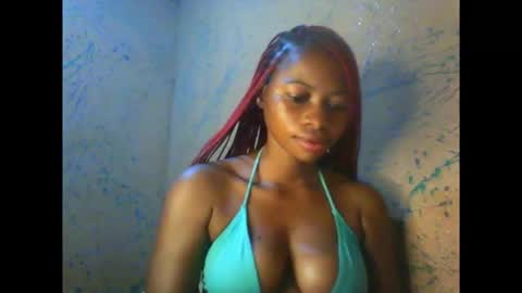 juicypiexx online show from January 5, 11:41 pm