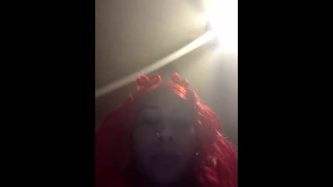 juicyslutx online show from December 4, 8:20 pm