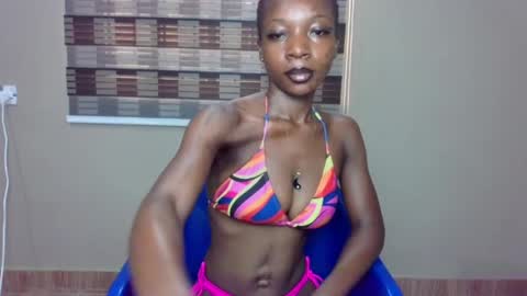 juicyxxbabe online show from May 5, 8:17 am