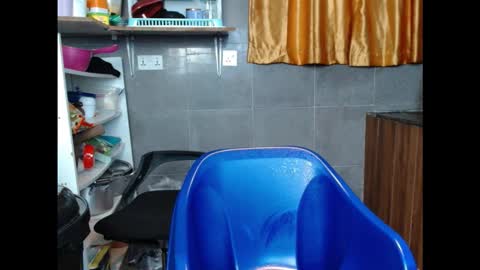 juicyxxxboobs online show from March 24, 11:59 am