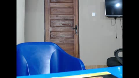 juicyxxxboobs online show from May 19, 3:46 am