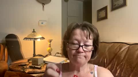 Snapshot of jujukitty chatting on October 19, 5:09 am JuJuKitty online show from October 19, 5:09 am