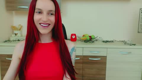 JuliaJae online show from May 10, 7:32 am