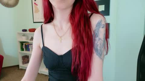 JuliaJae online show from May 16, 7:33 am