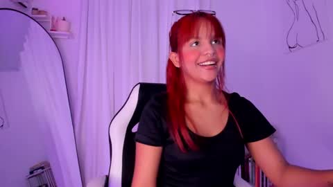 Julia online show from December 10, 12:06 am