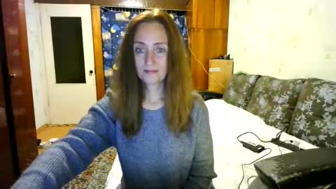 juliaa_foxi online show from September 28, 7:30 pm