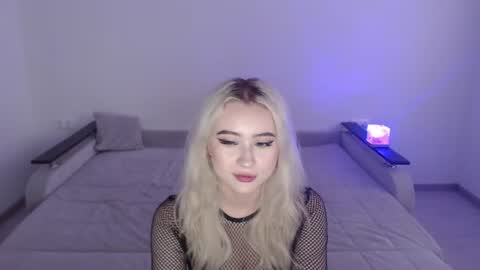 Julia online show from July 25, 4:14 pm