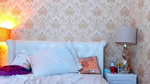 JuliaHunt online show from May 14, 5:24 am