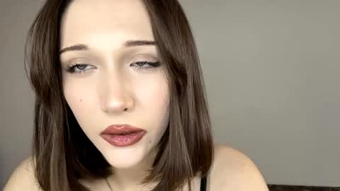 Kira online show from April 13, 12:50 pm