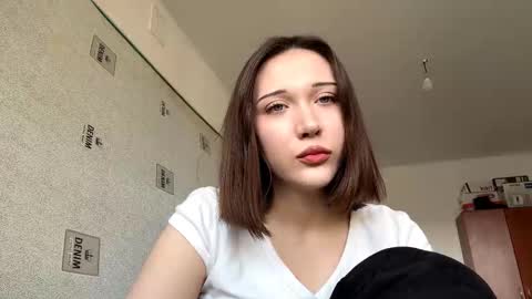 Kira online show from March 23, 8:42 am