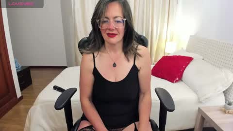 Fernanda online show from May 27, 2:08 am