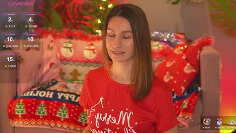 Snapshot of juliarichard chatting on December 26, 12:38 pm Julie online show from December 26, 12:38 pm