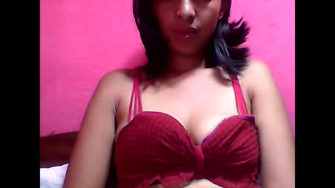 Snapshot of julie0612 chatting on February 10, 1:11 pm julie0612 online show from February 10, 1:11 pm