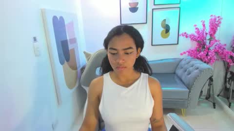 julie coper online show from November 11, 12:35 pm