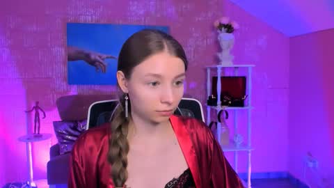 juliedaniel online show from February 26, 9:08 am