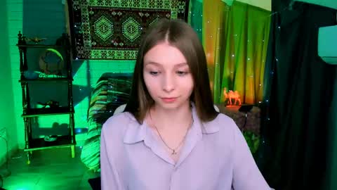 juliedaniel online show from May 13, 8:20 am