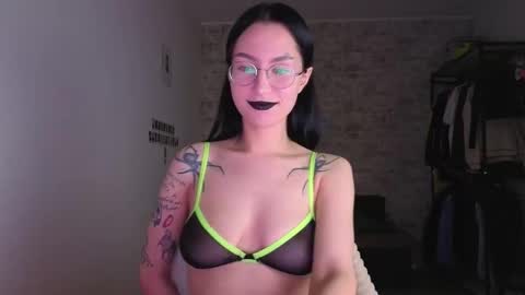 see u on Tuesday December 3 in 0200 UTC time turn on notifications so you dont miss me online show from September 29, 3:00 am