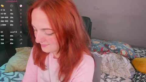 Snapshot of juliet_schoolgirl chatting on September 9, 12:32 am Juliet online show from September 9, 12:32 am