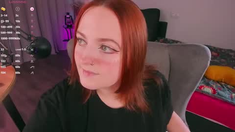 Snapshot of juliet_schoolgirl chatting on February 26, 8:02 pm Juliet online show from February 26, 8:02 pm