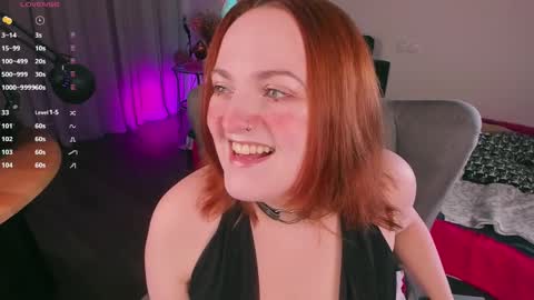 Snapshot of juliet_schoolgirl chatting on January 13, 6:05 pm Juliet online show from January 13, 6:05 pm