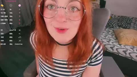 Snapshot of juliet_schoolgirl chatting on September 23, 8:18 pm Juliet online show from September 23, 8:18 pm