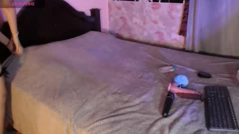 julieta__sexxx online show from March 27, 4:36 am