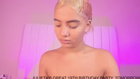 Julieta  IG juietaflower06 online show from December 5, 1:38 pm