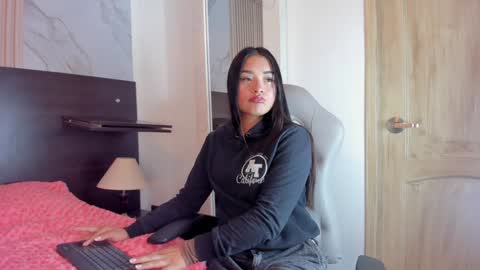 Julieta online show from February 8, 12:06 pm