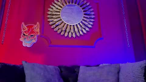  Julieta  online show from October 11, 1:25 pm