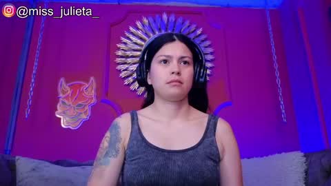  Julieta  online show from May 21, 12:14 pm