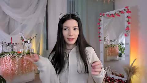 Snapshot of julietaromaniss chatting on February 24, 9:09 pm Julieta or Jully online show from February 24, 9:09 pm